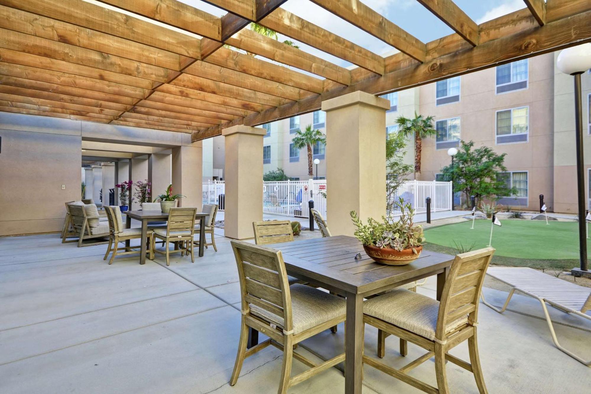 Homewood Suites By Hilton Palm Desert Extérieur photo